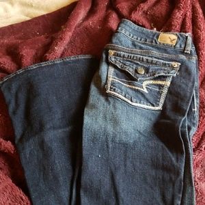 Women's American eagle jeans